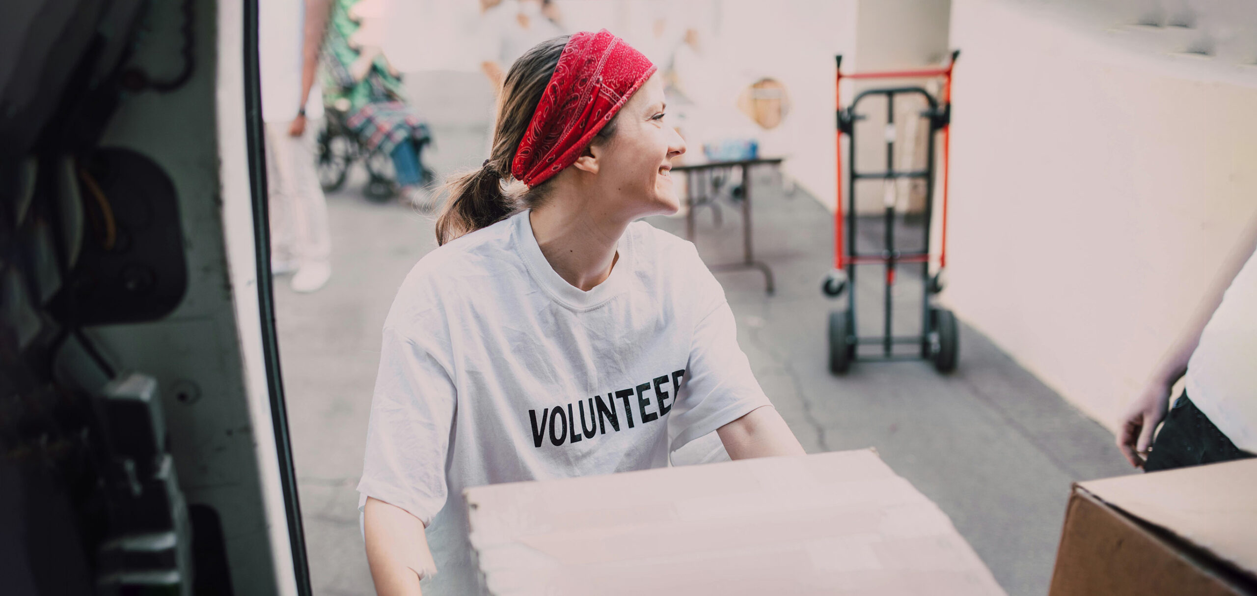convenience services woman volunteering food delivery | NAMA
